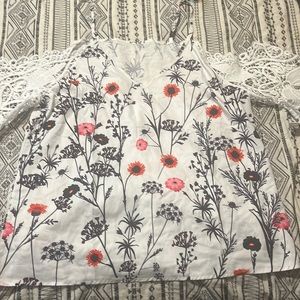 Floral cold shoulder